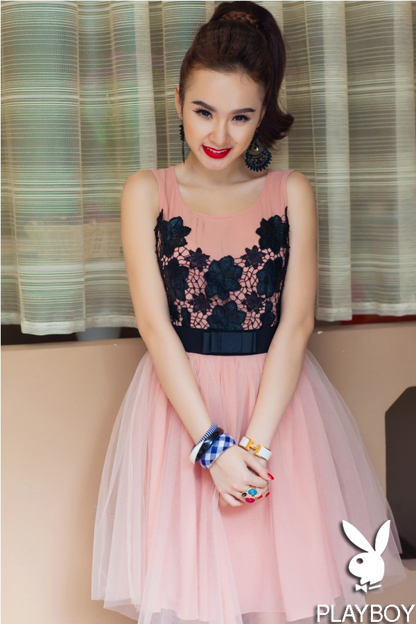 refresh-cung-showroom-moi-cua-playboy refresh-cung-showroom-moi-cua-playboy