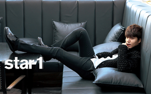 Th&ugrave;y Trang thi Asia's Next Top Model chưa xin ph&eacute;p 11