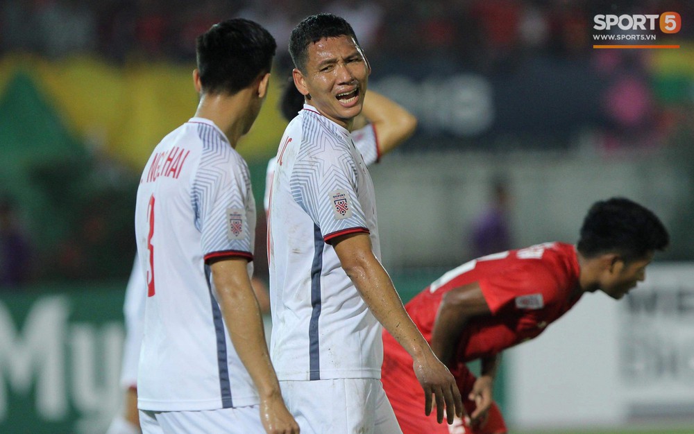 Cậu út tuyển Việt Nam bất mãn, chỉ thẳng mặt trọng tài chính trận Myanmar vs Việt Nam - Ảnh 12.