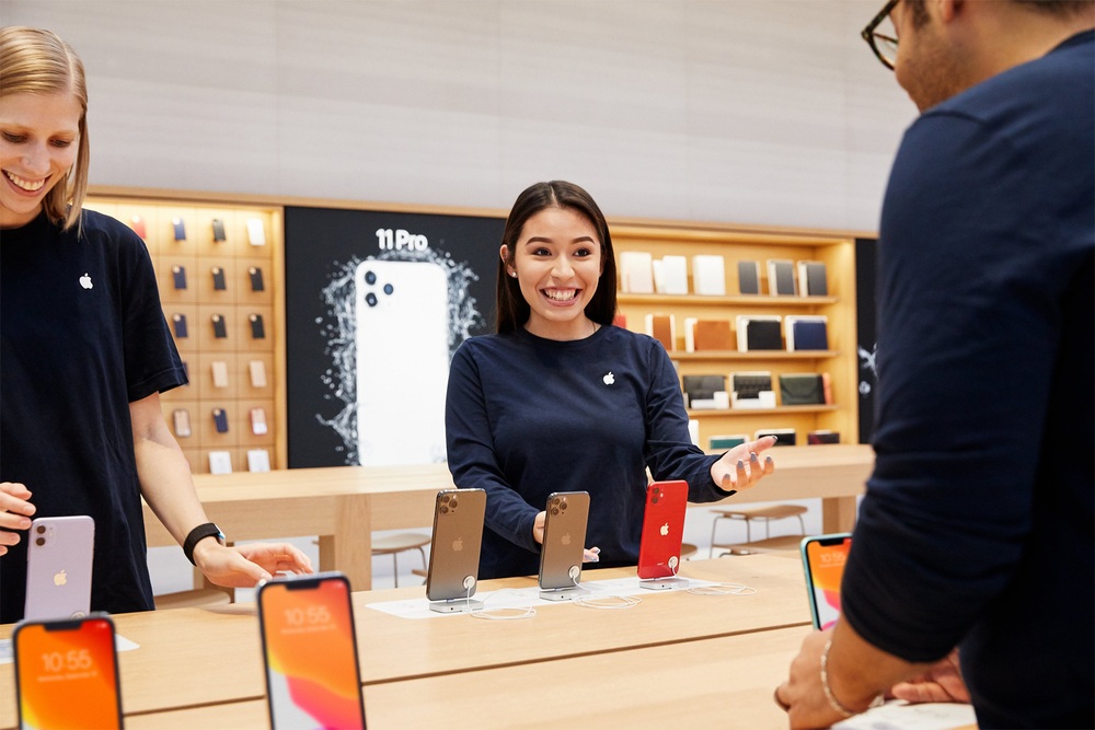 Vẻ đẹp gây nghiện của Apple Store chất nhất thế giới: Kiệt tác dưới lòng đất, hút khách hơn cả tượng Nữ thần Tự do - Ảnh 11.