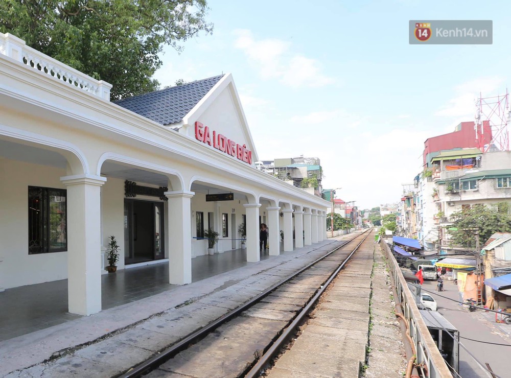 Ảnh: Người dân thủ đô ngỡ ngàng trước diện mạo mới ga Long Biên sau hơn 100 năm hoạt động - Ảnh 13. Ảnh: Người dân thủ đô ngỡ ngàng trước diện mạo mới ga Long Biên sau hơn 100 năm hoạt động - Ảnh 13.