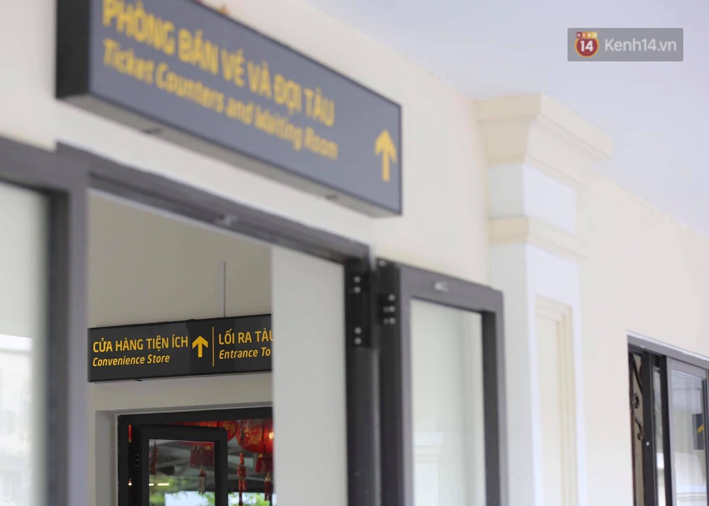 Ảnh: Người dân thủ đô ngỡ ngàng trước diện mạo mới ga Long Biên sau hơn 100 năm hoạt động - Ảnh 8. Ảnh: Người dân thủ đô ngỡ ngàng trước diện mạo mới ga Long Biên sau hơn 100 năm hoạt động - Ảnh 8.