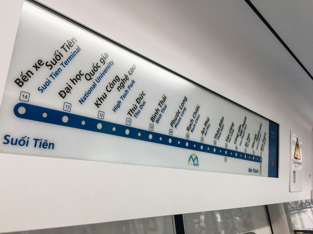 Cận cảnh nội thất hiện đại, cực xịn của đoàn tàu Metro số 1 đầu tiên vừa về Sài Gòn - Ảnh 13.