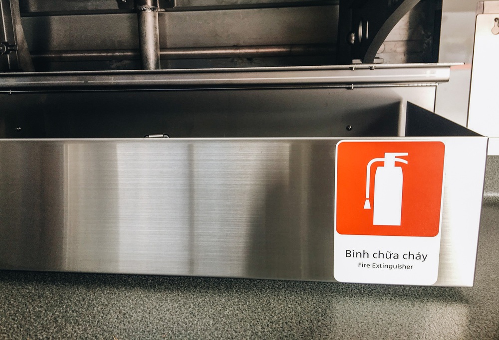 Cận cảnh nội thất hiện đại, cực xịn của đoàn tàu Metro số 1 đầu tiên vừa về Sài Gòn - Ảnh 10.