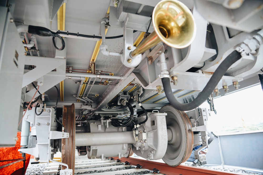 Cận cảnh nội thất hiện đại, cực xịn của đoàn tàu Metro số 1 đầu tiên vừa về Sài Gòn - Ảnh 3.