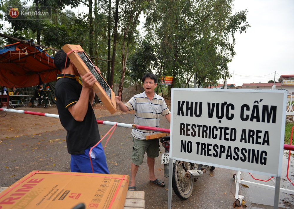 Bên trong xã Sơn Lôi khi chỉ còn vài giờ nữa chính thức được gỡ bỏ phong toả - Ảnh 5. Bên trong xã Sơn Lôi khi chỉ còn vài giờ nữa chính thức được gỡ bỏ phong toả - Ảnh 5.