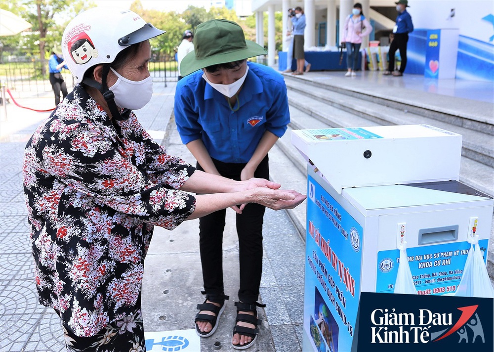 ATM gạo tự động đầu tiên ở Đà Nẵng: Không phân biệt bạn đi xe gì, ai cần cứ đến lấy! - Ảnh 3.