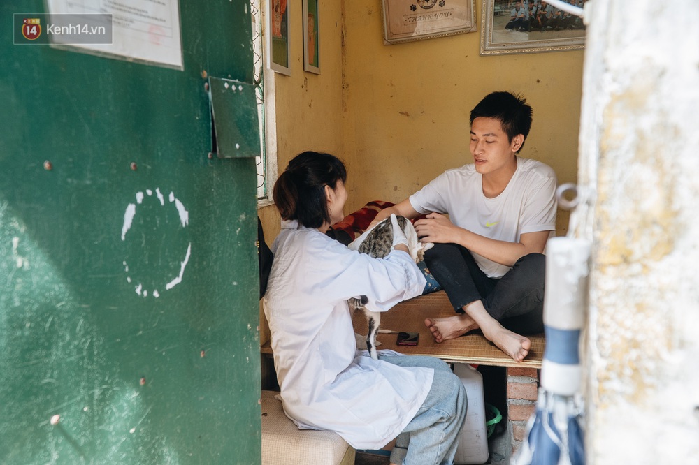 Trạm cứu hộ chó, mèo của các bạn sinh viên ở Hà Nội: Chúng mình luôn sẵn sàng khi có cuộc gọi khẩn cấp - Ảnh 24.