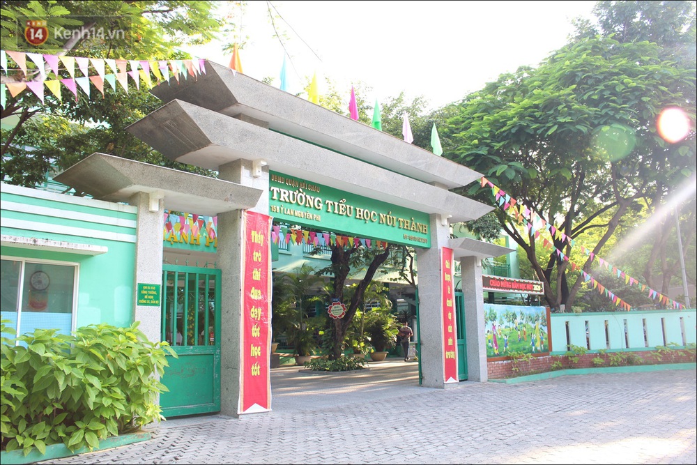 Nữ hiệu trưởng tại Đà Nẵng: 30 năm đi dạy, lần đầu tiên khai giảng không có học sinh - Ảnh 2. Nữ hiệu trưởng tại Đà Nẵng: 30 năm đi dạy, lần đầu tiên khai giảng không có học sinh - Ảnh 2.
