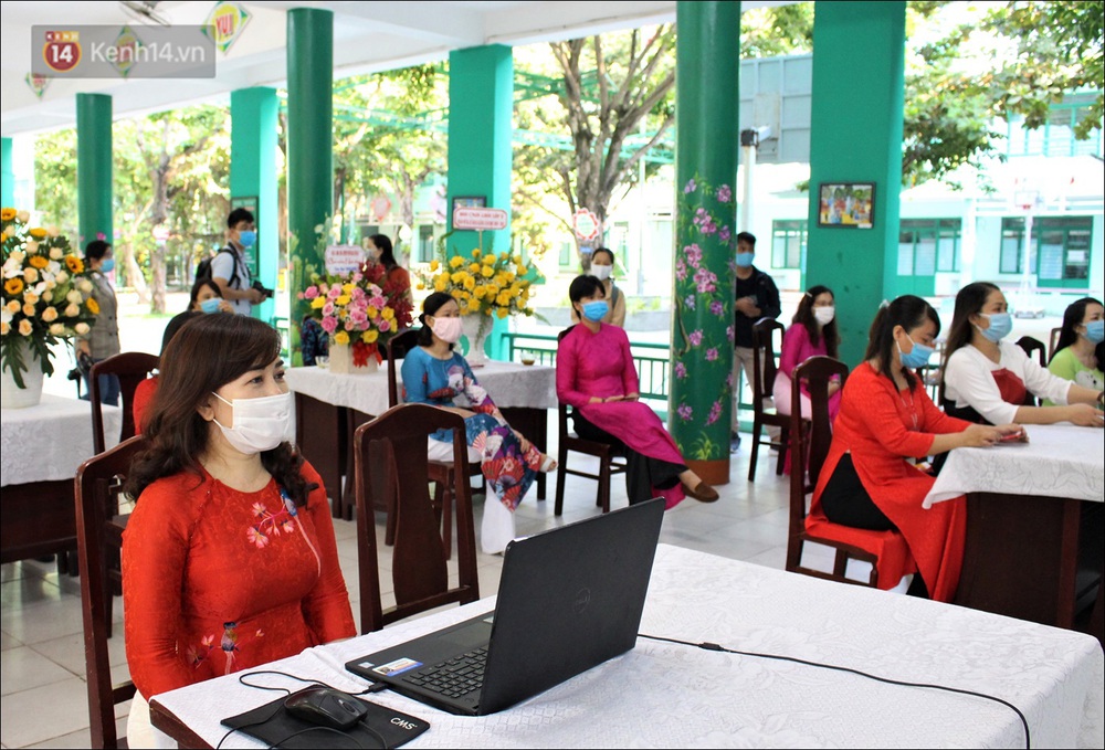 Nữ hiệu trưởng tại Đà Nẵng: 30 năm đi dạy, lần đầu tiên khai giảng không có học sinh - Ảnh 5. Nữ hiệu trưởng tại Đà Nẵng: 30 năm đi dạy, lần đầu tiên khai giảng không có học sinh - Ảnh 5.