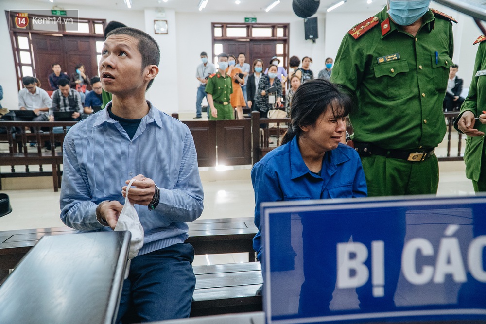 Nhìn lại vụ bé gái 3 tuổi bị bạo hành đến tử vong: Bi kịch gia đình vô cùng đau xót từ quá khứ, hiện tại đến tương lai - Ảnh 9. Nhìn lại vụ bé gái 3 tuổi bị bạo hành đến tử vong: Bi kịch gia đình vô cùng đau xót từ quá khứ, hiện tại đến tương lai - Ảnh 9.