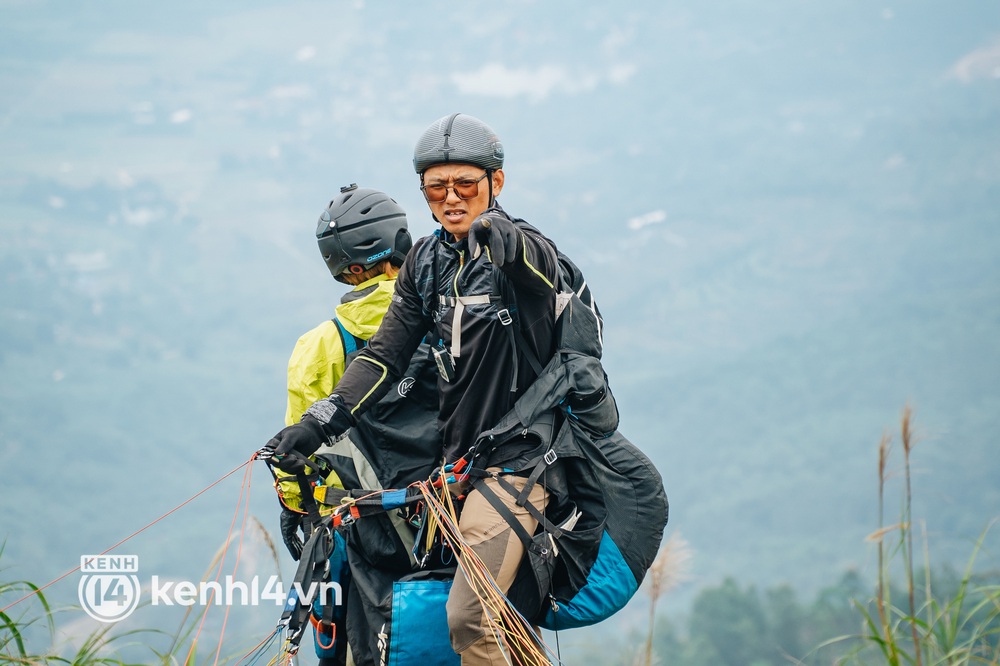 Clip, ảnh: Hạ cánh nơi anh phiên bản đời thực hấp dẫn thế nào mà người Hà Nội ùn ùn kéo nhau trải nghiệm? - Ảnh 15. Clip, ảnh: Hạ cánh nơi anh phiên bản đời thực hấp dẫn thế nào mà người Hà Nội ùn ùn kéo nhau trải nghiệm? - Ảnh 15.