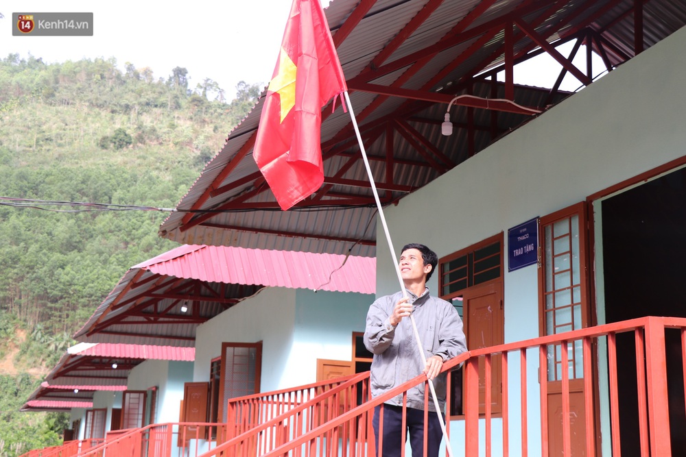 Người dân vùng sạt lở Trà Leng đón Tết ấm cúng trong những căn nhà mới - Ảnh 3. Người dân vùng sạt lở Trà Leng đón Tết ấm cúng trong những căn nhà mới - Ảnh 3.