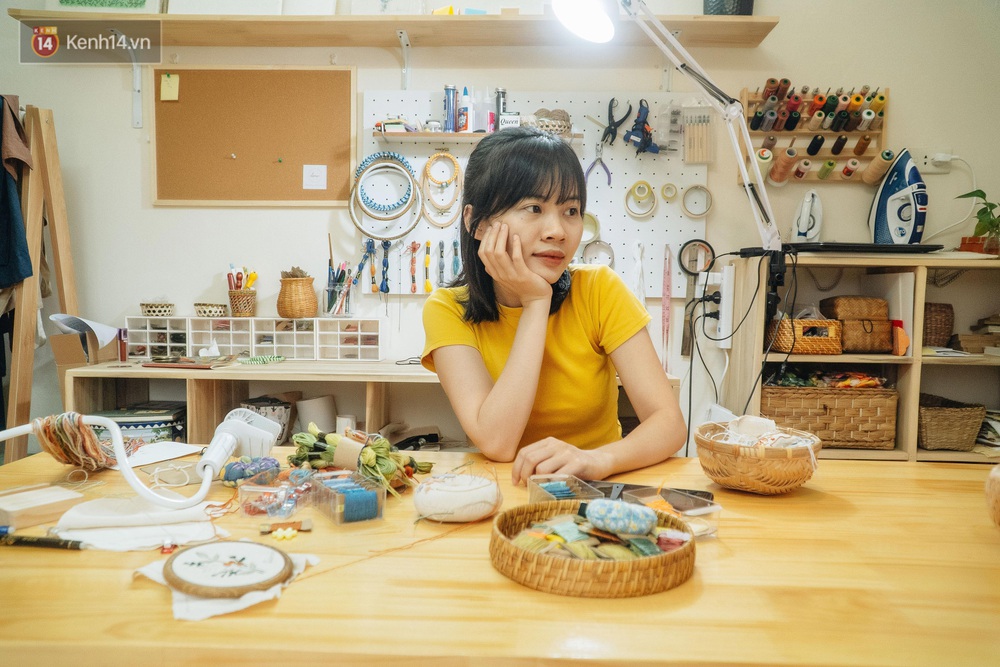 Cô gái bỏ nghề kiến trúc, theo đuổi đam mê với... kim chỉ: Bạn lựa chọn được đi làm hay lại phải đi làm? - Ảnh 4.