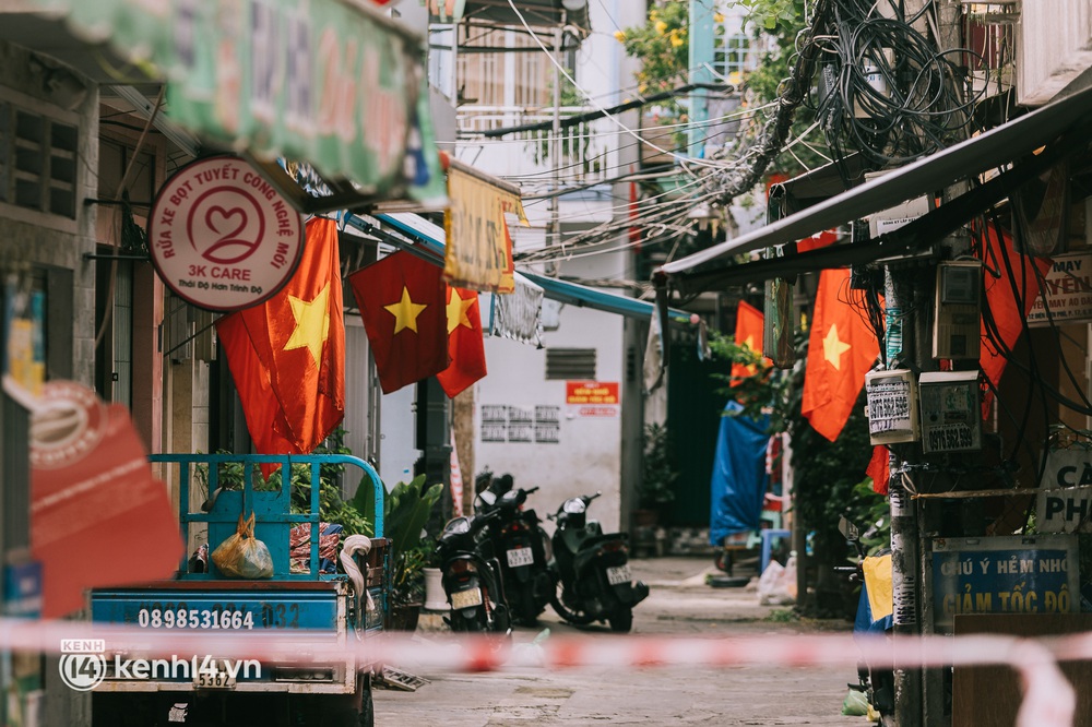 Ngày Quốc khánh đặc biệt: Cả Hà Nội, Sài Gòn và Đà Nẵng đều lặng yên, đồng lòng chiến thắng đại dịch - Ảnh 15. Ngày Quốc khánh đặc biệt: Cả Hà Nội, Sài Gòn và Đà Nẵng đều lặng yên, đồng lòng chiến thắng đại dịch - Ảnh 15.