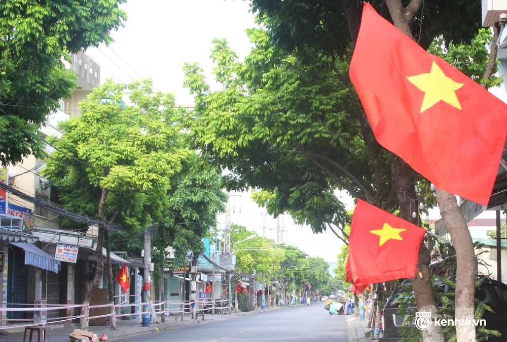Ngày Quốc khánh đặc biệt: Cả Hà Nội, Sài Gòn và Đà Nẵng đều lặng yên, đồng lòng chiến thắng đại dịch - Ảnh 32. Ngày Quốc khánh đặc biệt: Cả Hà Nội, Sài Gòn và Đà Nẵng đều lặng yên, đồng lòng chiến thắng đại dịch - Ảnh 32.