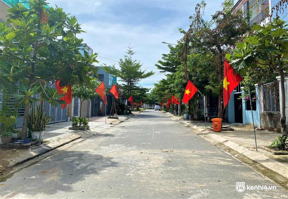 Ngày Quốc khánh đặc biệt: Cả Hà Nội, Sài Gòn và Đà Nẵng đều lặng yên, đồng lòng chiến thắng đại dịch - Ảnh 30. Ngày Quốc khánh đặc biệt: Cả Hà Nội, Sài Gòn và Đà Nẵng đều lặng yên, đồng lòng chiến thắng đại dịch - Ảnh 30.