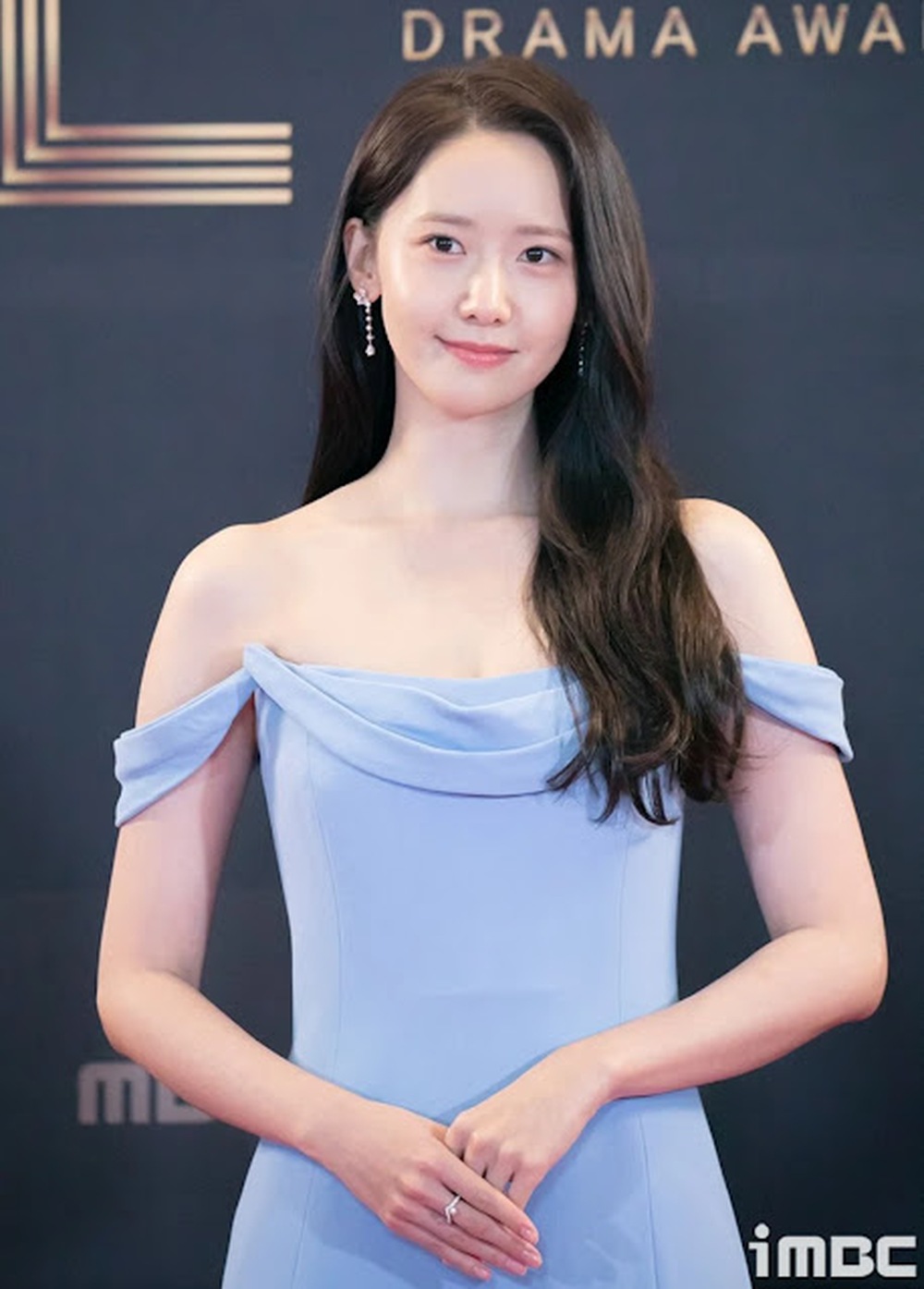 Yoona liên tục bị chê nhạt nhẽo khi đi thảm đỏ, hình tượng nữ thần đang dần hết hot? - Ảnh 3.