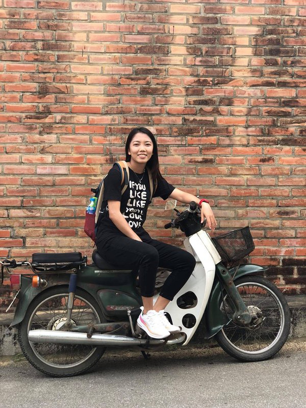 Cô gái vàng Huỳnh Như: Không bỏ dở việc học dù bận theo đuổi đam mê, 4 lần giành Quả bóng vàng nữ Việt Nam - Ảnh 3.
