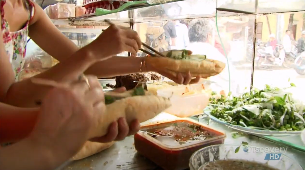  Một loạt món ăn Việt lên truyền hình nước ngoài: Toàn những đặc sản quen thuộc khiến bạn bè quốc tế vừa ăn vừa trầm trồ - Ảnh 14.