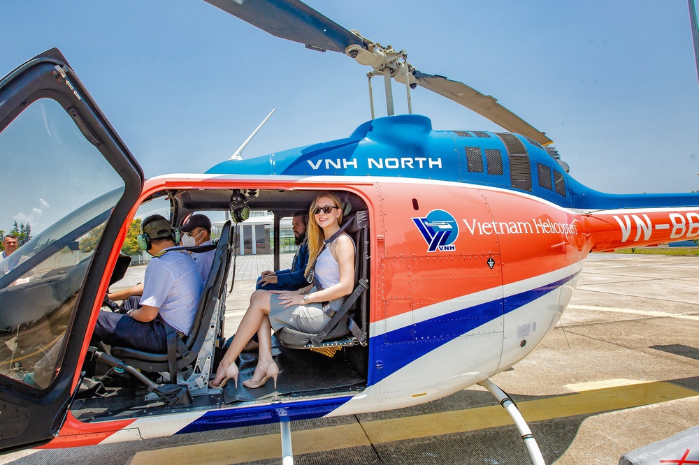 Bức tranh toàn cảnh một Đà Nẵng hồi sinh mạnh mẽ sau đại dịch: Sân bay, đường phố cho đến bãi biển đều đông kín người - Ảnh 11. Bức tranh toàn cảnh một Đà Nẵng hồi sinh mạnh mẽ sau đại dịch: Sân bay, đường phố cho đến bãi biển đều đông kín người - Ảnh 11.