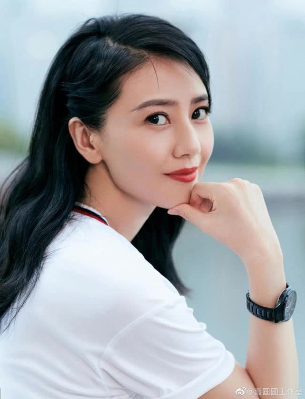 Tranh cãi BXH 10 mỹ nhân showbiz đẹp nhất Trung Quốc: Địch Lệ Nhiệt Ba, Phạm Băng Băng đồng loạt vắng mặt - Ảnh 2.