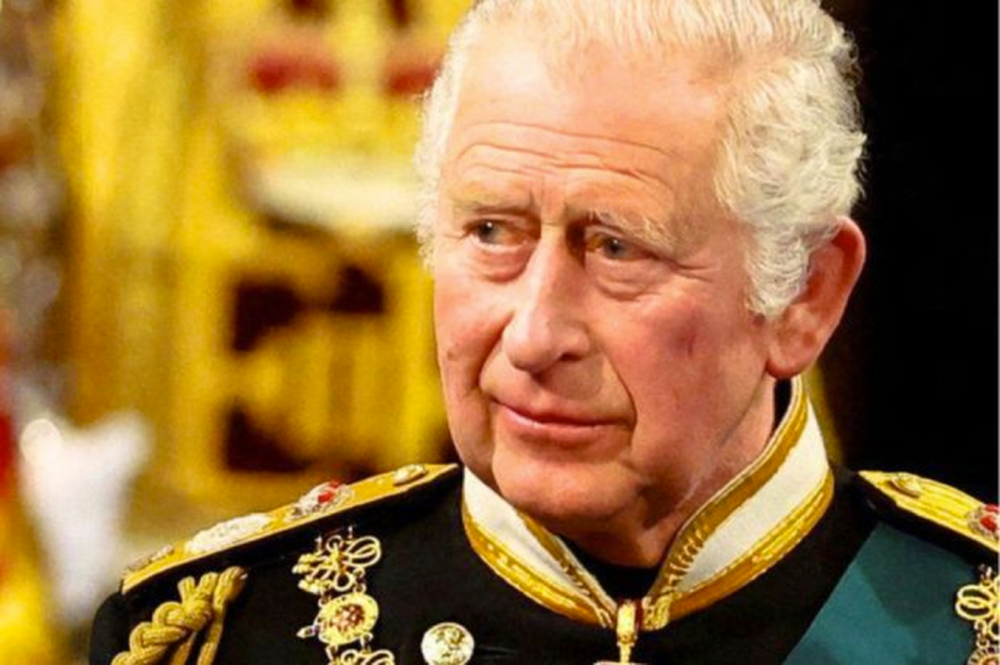 Vua Charles III lên ngôi với những nghi lễ đặc biệt thế nào? - Ảnh 2.