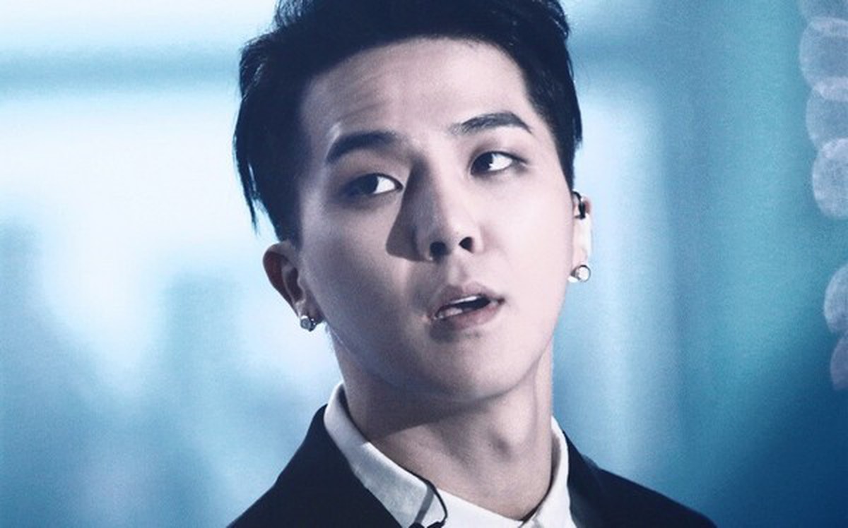 Fan phát hiện sự bất thường trong MV mới của Mino (WINNER)