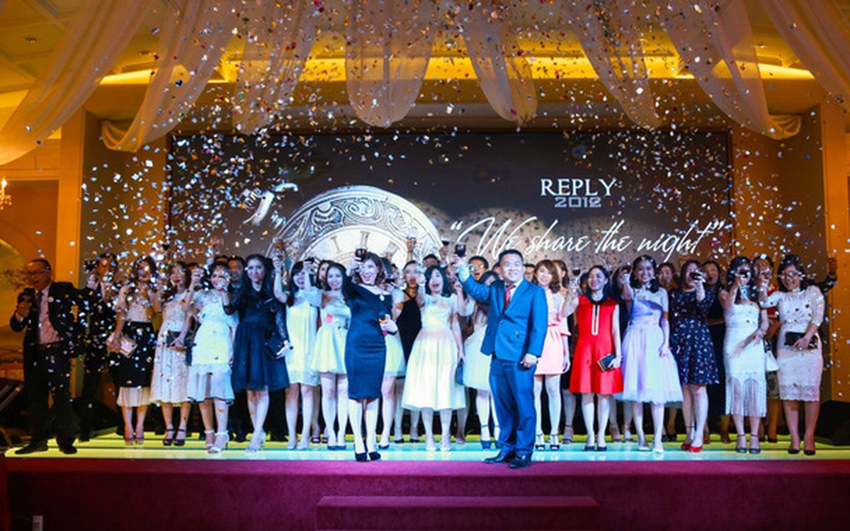 UEF Prom Night 2016: Đẳng cấp, ấn tượng và bùng nổ cảm xúc