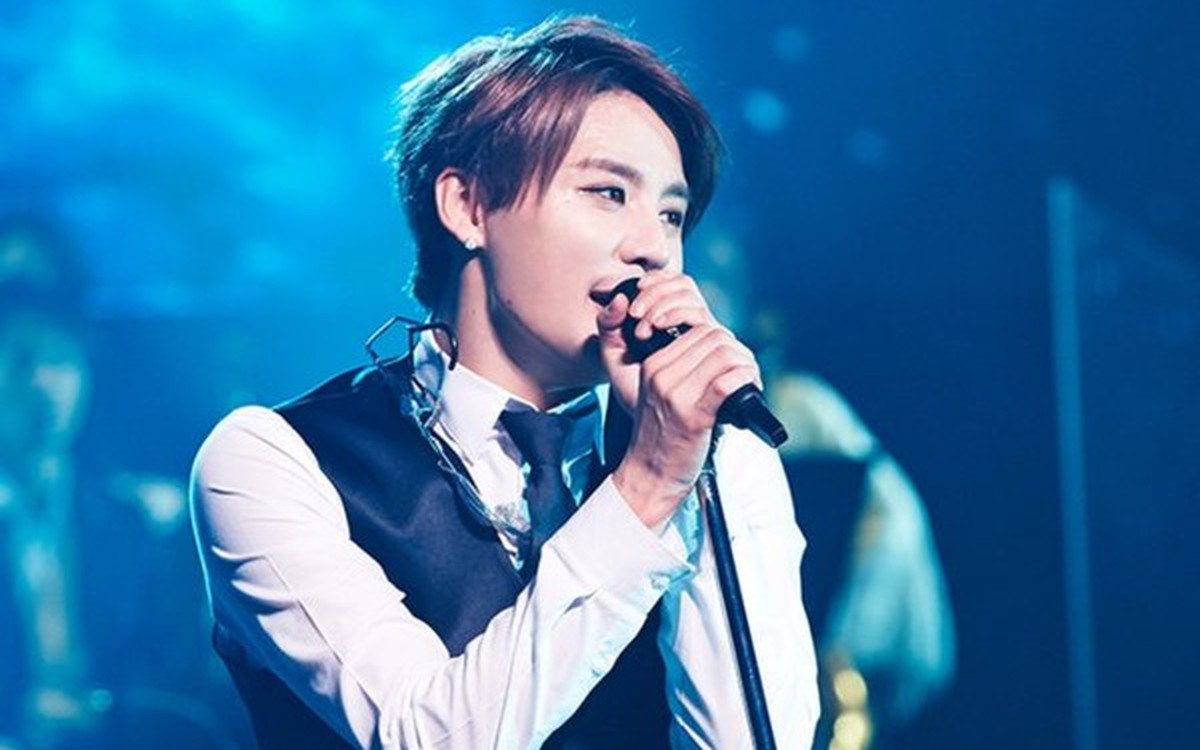 Còn chưa phát hành chính thức, Junsu đã mang OST 