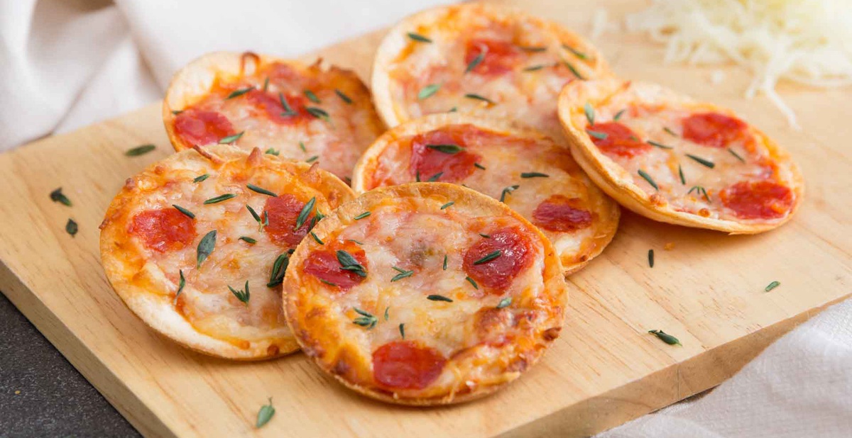Tự làm pizza mini, đảm bảo không cửa hàng nào bán