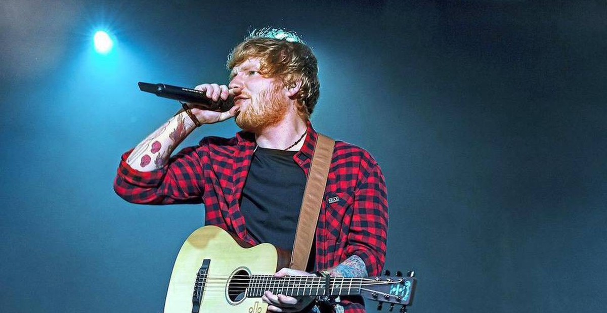 Ed Sheeran là nghệ sỹ bán đĩa 
