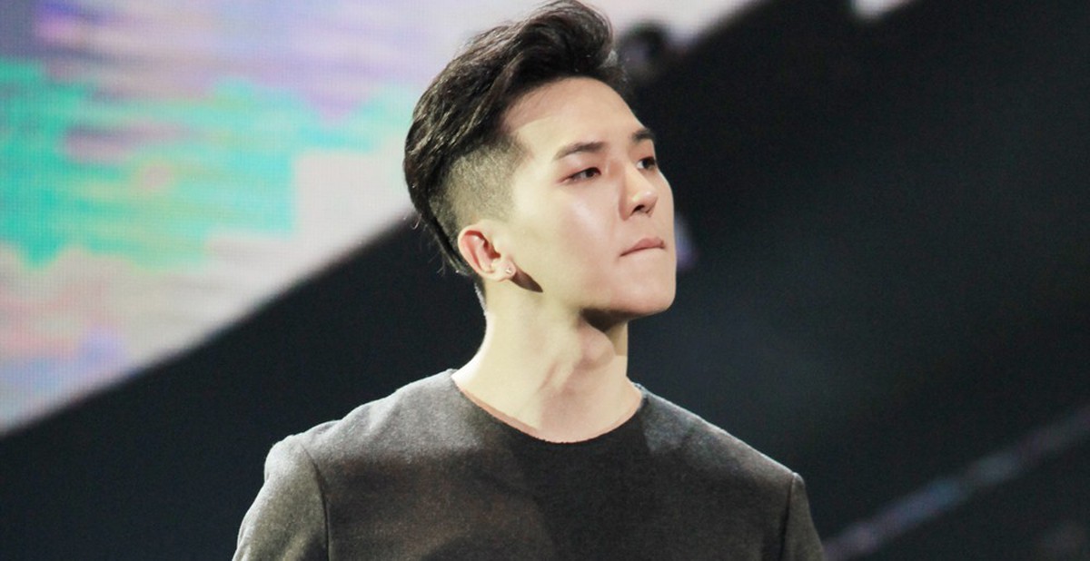 Quên rapper Mino (Winner) cool ngầu đi, giờ chỉ còn... 