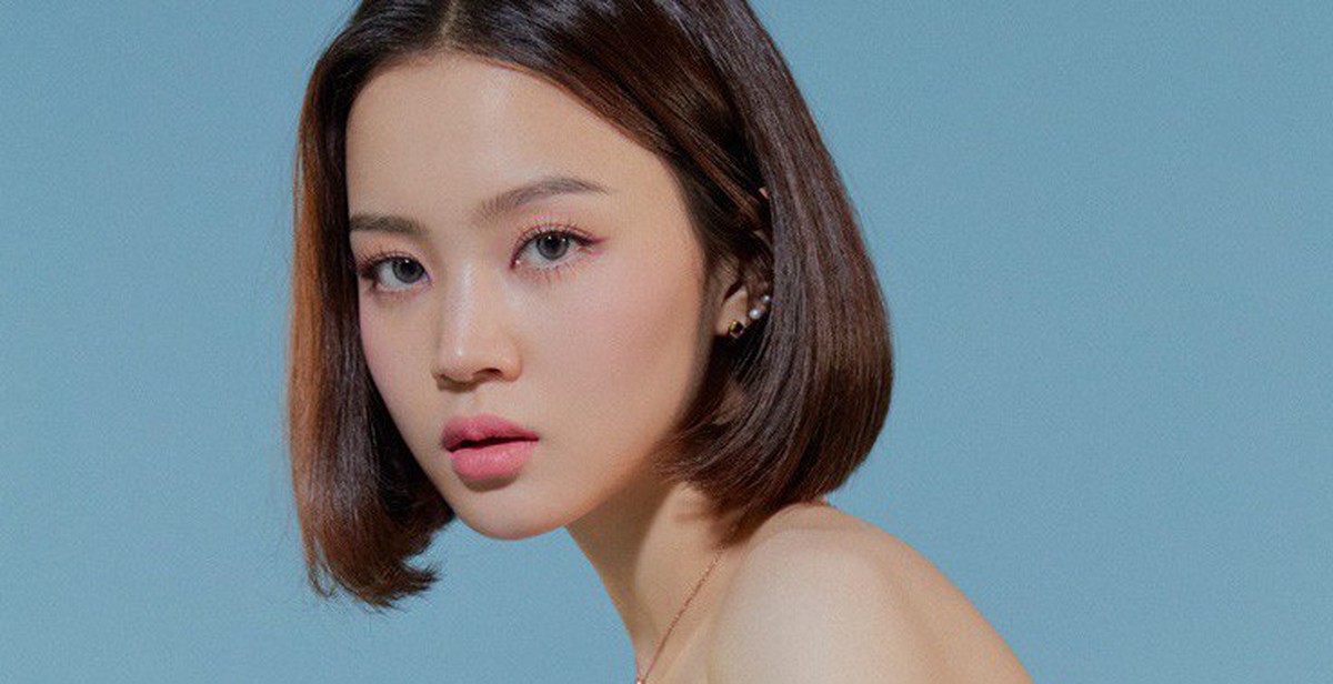 Lee Hi lần đầu diễn 