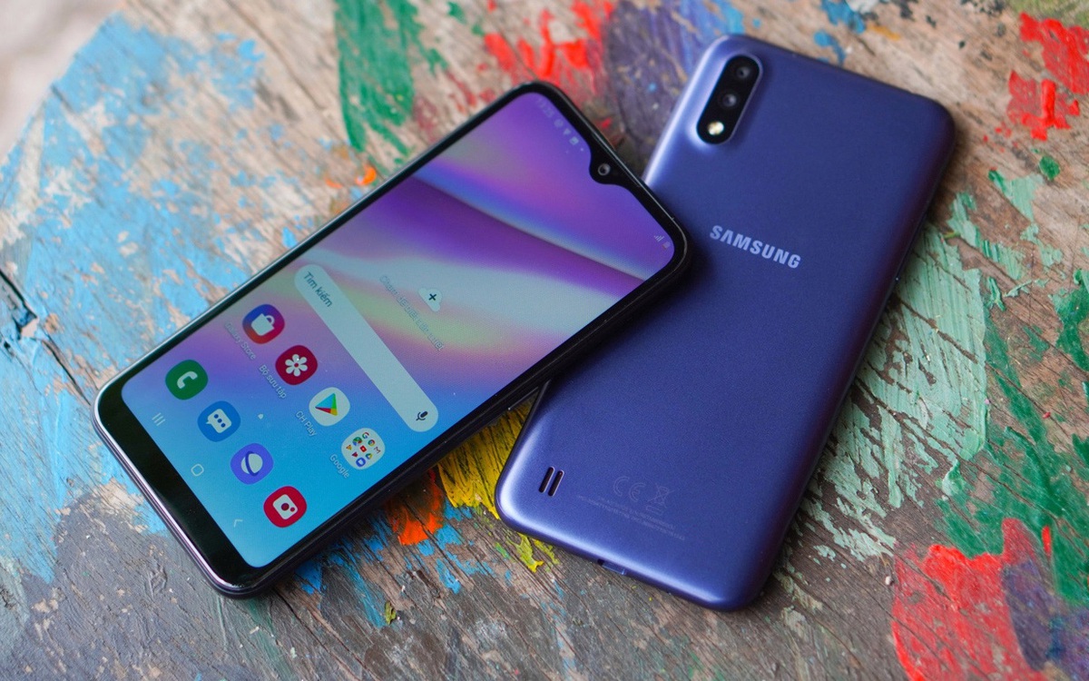 Dễ dàng sắm Samsung Galaxy A01, smartphone phổ thông đáng sở hữu tại ...
