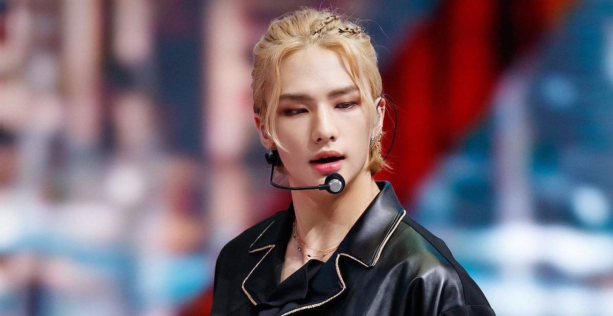 Hyunjin Stray Kids tóc dài, visual mới nổi của JYP gây sốt