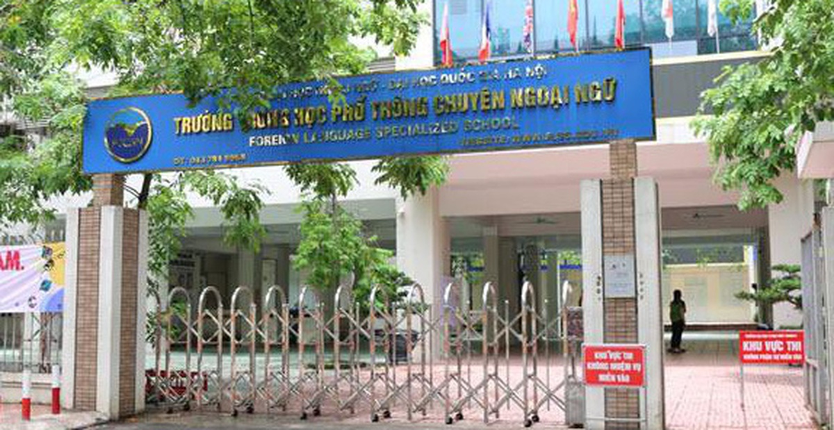 Điểm chuẩn lớp 10 trường THPT chuyên Ngoại ngữ cao nhất 28 điểm