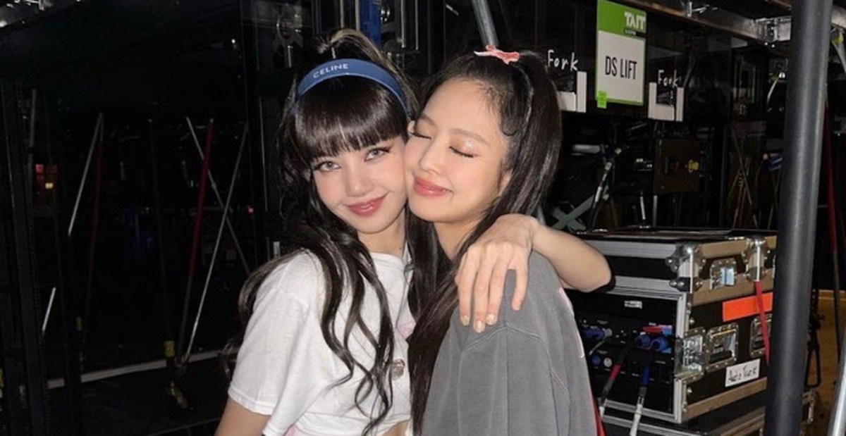 Lisa có thật sự bất mãn với Jennie?