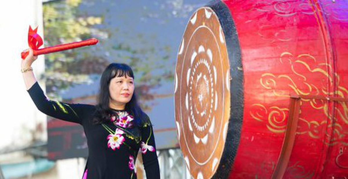 Hồi trống bế giảng và lời nhắn nhủ đầy tâm huyết của nữ hiệu trưởng Trường THPT Việt Đức