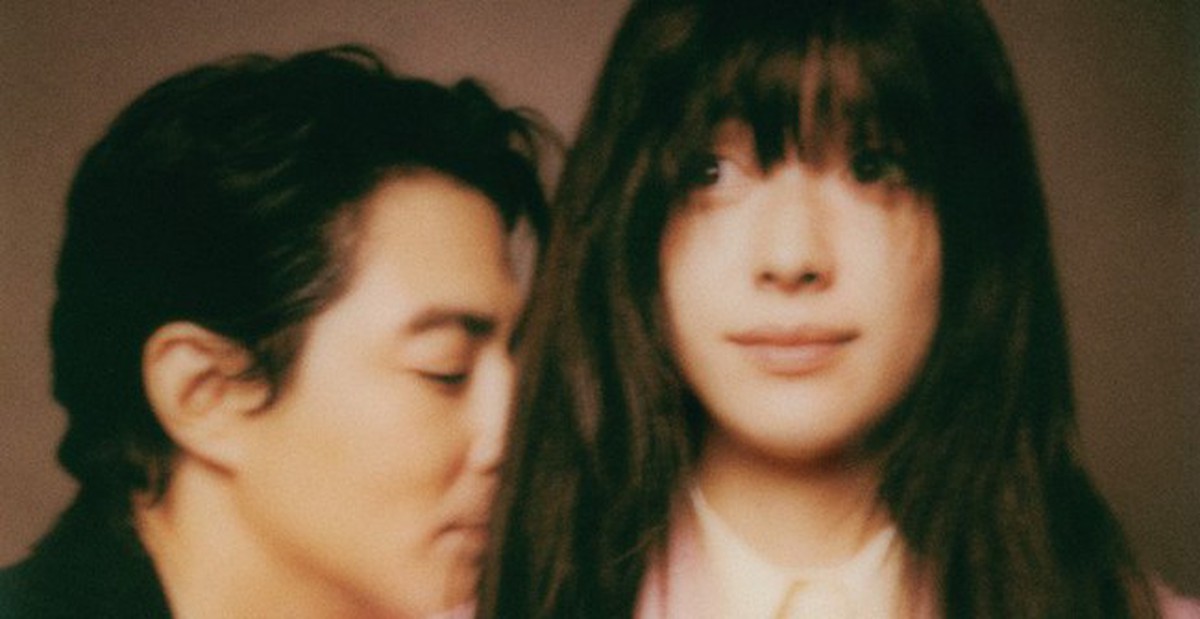 Jo In Sung bắt cặp với Han Hyo Joo trên tạp chí Harper's Bazaar