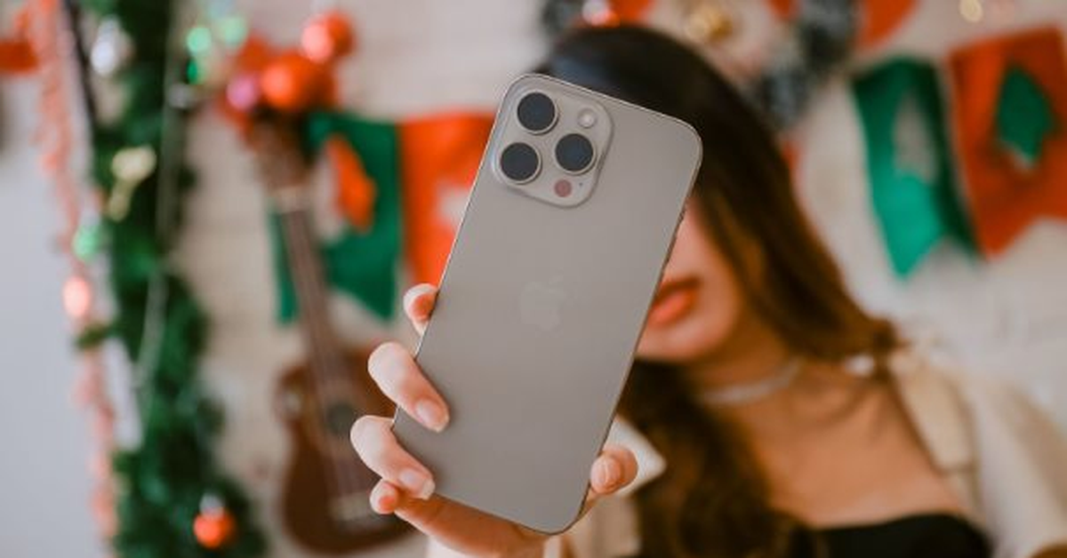 4 chiếc iPhone Pro Max giảm giá thủng đáy dịp cuối năm, 15 Pro Max gây ...