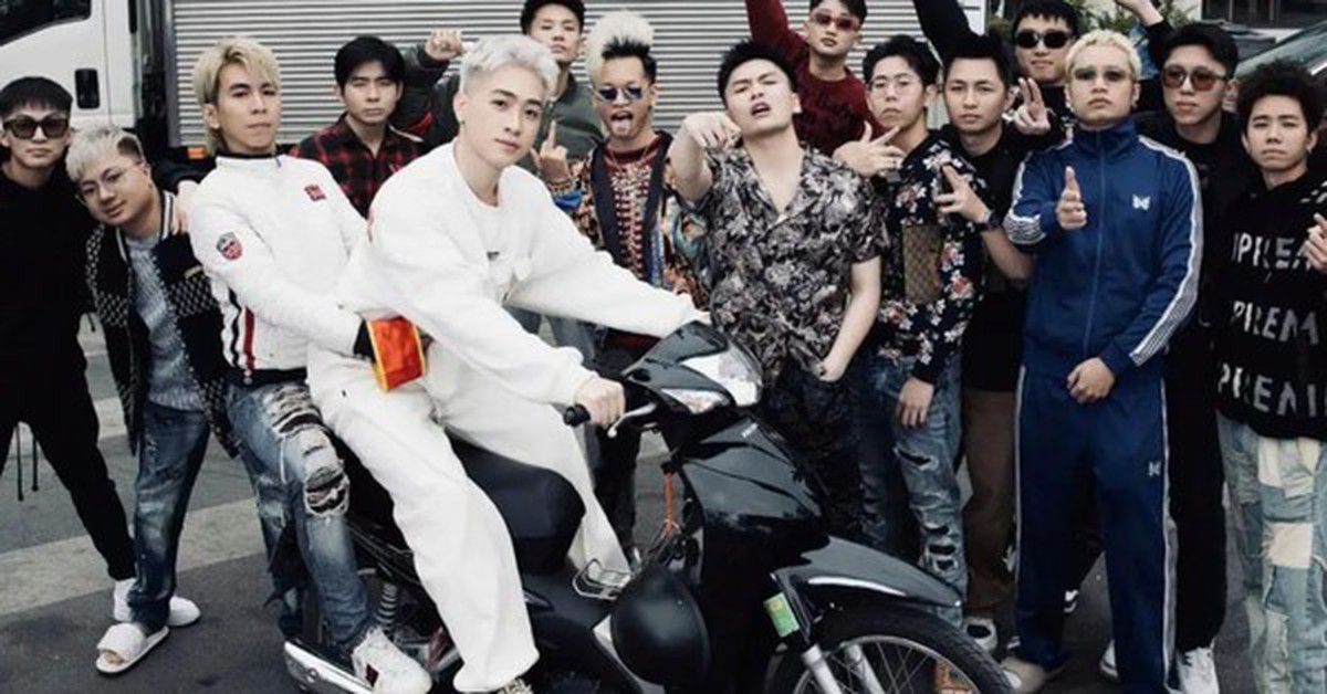 Rap Việt chia rẽ bởi Nhạc Tết 