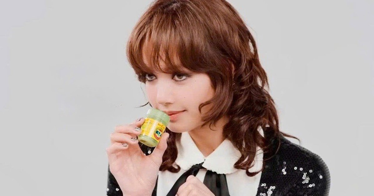 Lisa (BLACKPINK) vạ lây vì hít mũi quốc dân Thái Lan