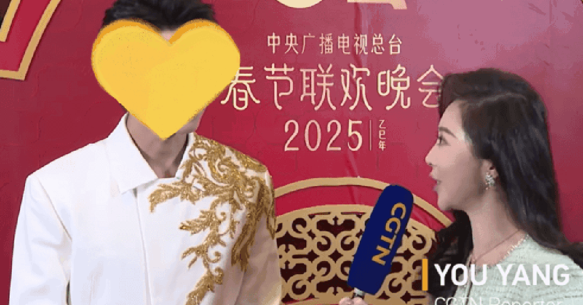 Hứa Khải: Bạch mã hoàng tử Hoa ngữ đẹp mê mẩn mùa Tết 2025