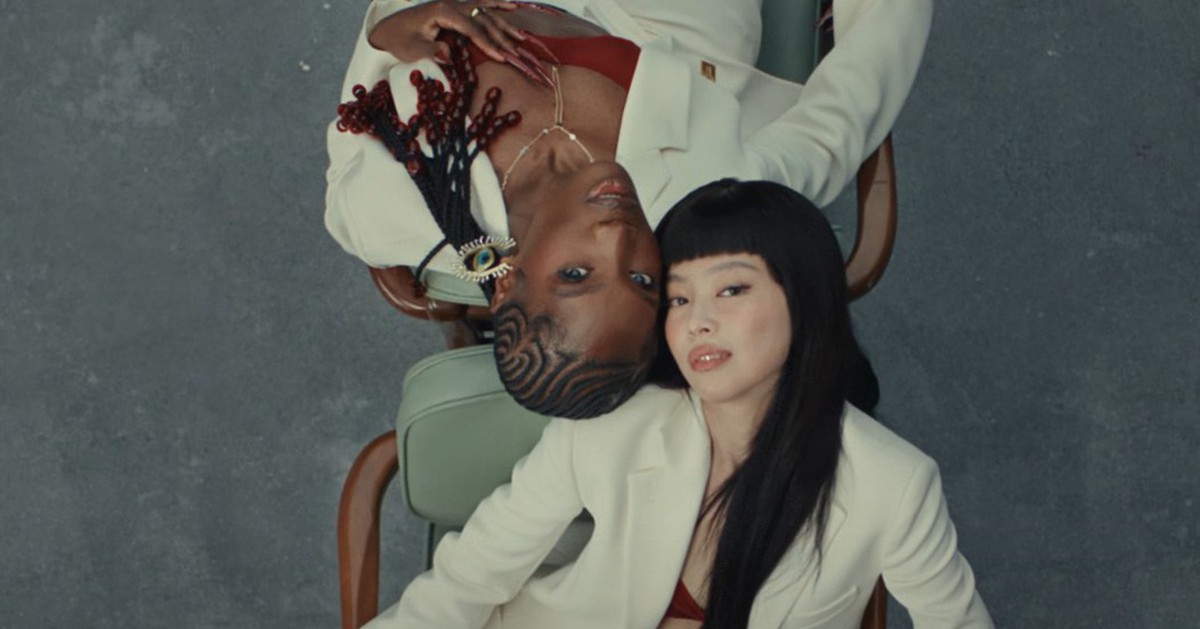 Quá khứ thất nghiệp, nghiện chất cấm của nữ rapper vừa 