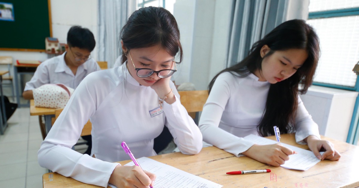 Lịch công bố điểm chuẩn thi tốt nghiệp THPT 2025 CHÍNH THỨC