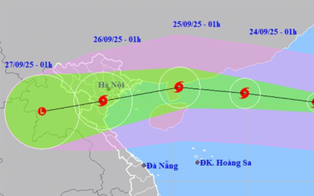 Siêu bão Ragasa đạt cấp cực đại 17 khi vào Biển Đông gây sóng cao trên 10m