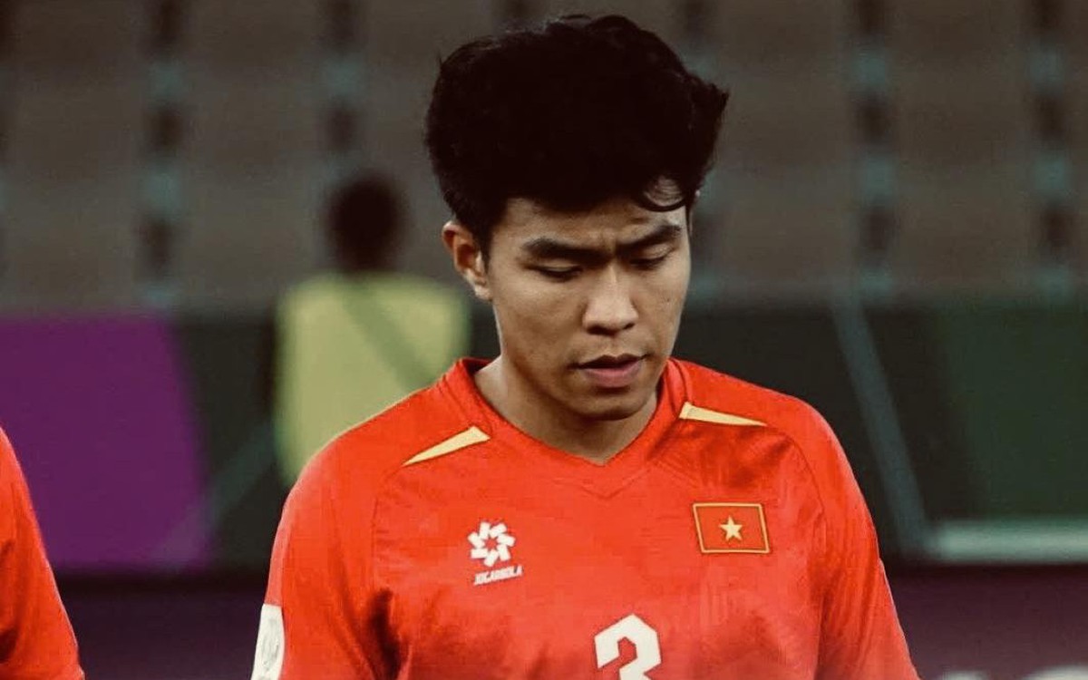 Đánh nguội đối thủ nhận thẻ đỏ, Lý Đức bị treo giò bao nhiêu trận?