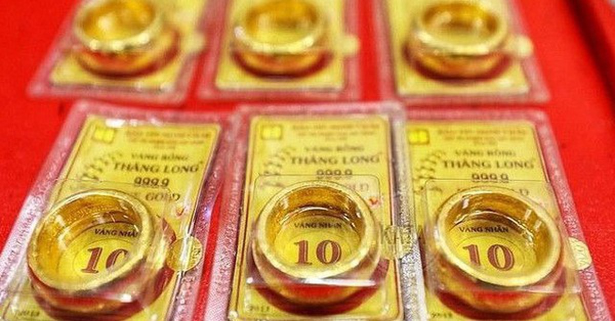 Một thập kỷ mua vàng dạy tôi những điều khắc cốt ghi tâm->