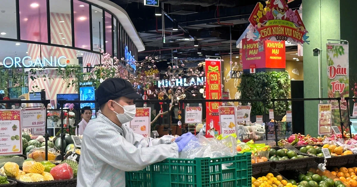 Xăng tăng gần 5.000 đồng/lít từ tháng 9, lo giá hàng hóa khó hạ nhiệt